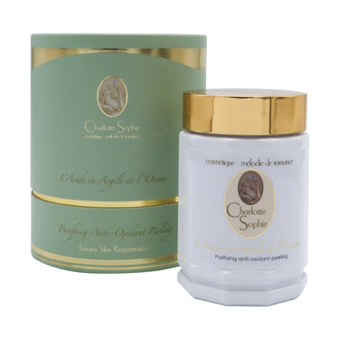 L'Acide en Argile de l'Océan offers a wonderfully mild peeling, strongly purifying for all skin types. Enriched with Red Algae and Wine Extract with a special clay formula.