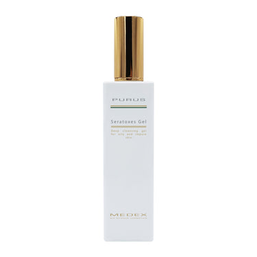 Seratoxes Gel is a deep-cleansing solution designed for oily and acne-prone skin. It features gentle, plant-based foaming agents that effectively cleanse without irritation.