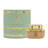 Masque Fille Coquette is a mineral facial mask that combats the signs of aging caused by UV-A with its gemstone extract with Manganese, two red algae extracts, and Caviar extract.